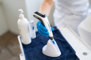 Microneedling